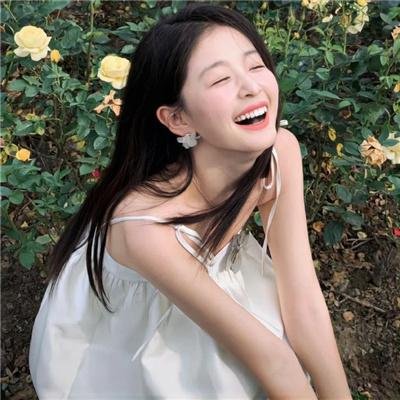 她今天有点奇怪